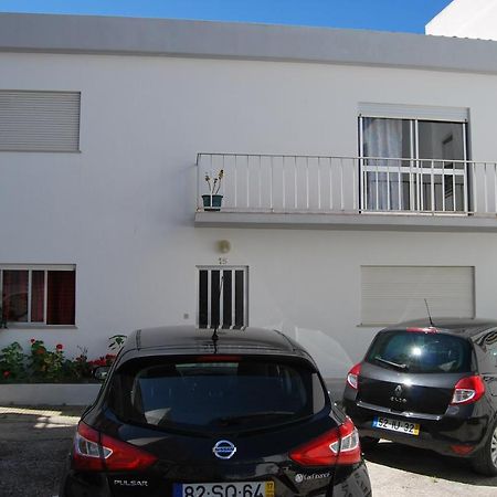 Apartamentos Mota Nazaré Eksteriør billede